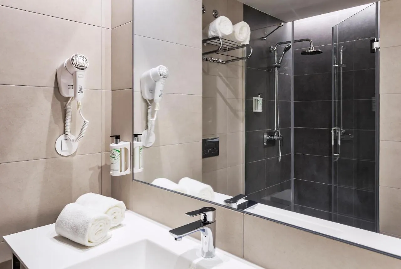 B&B Hotel Lisboa Aeroporto Portela  Portela (Loures)