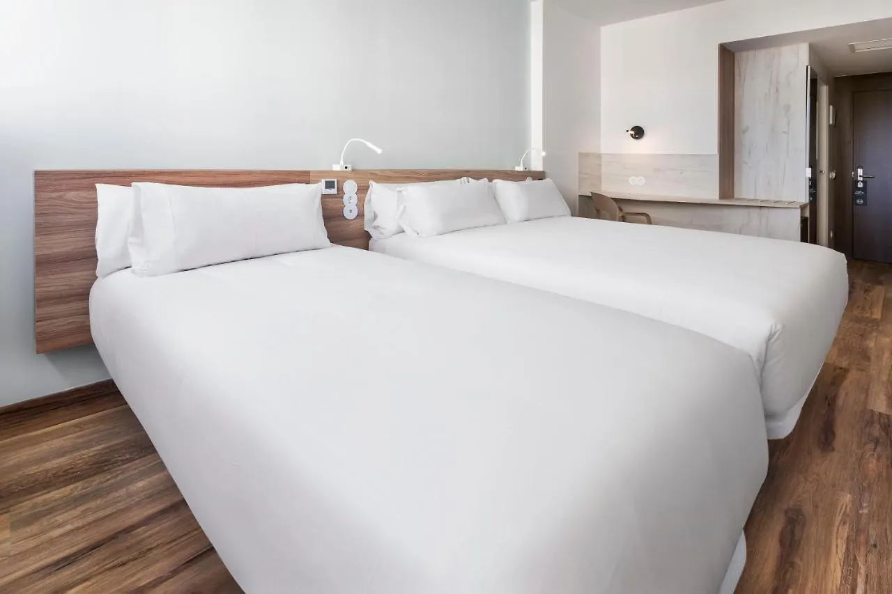 B&B Hotel Lisboa Aeroporto Portela